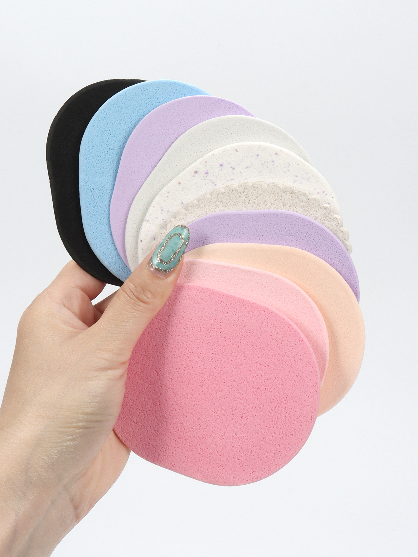 Kiss Beauty Makeup Remover - 10 Pieces of Random Color and