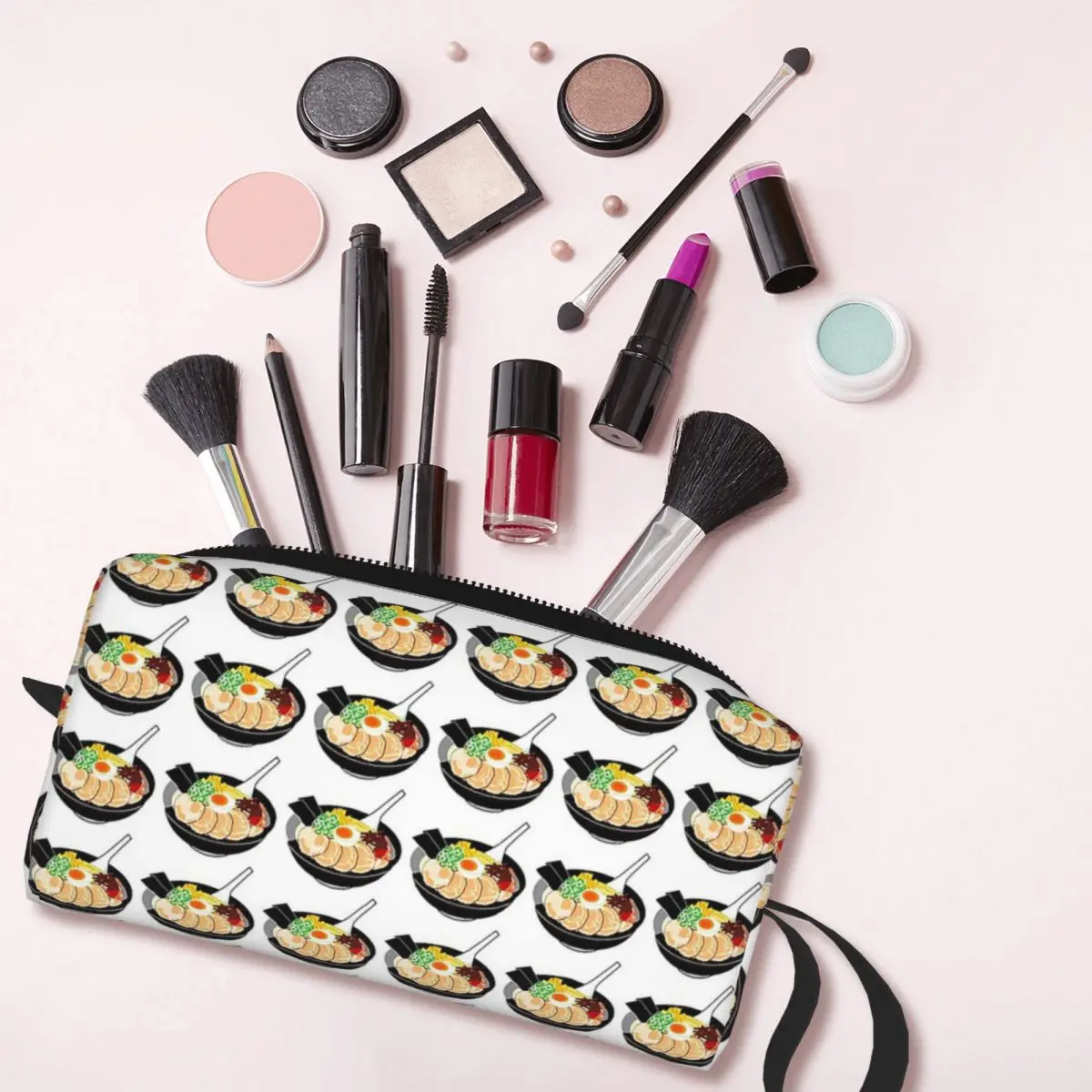 Ramen Noodles Bowl Looks Yummy - Beauty Makeup Look avis et prix