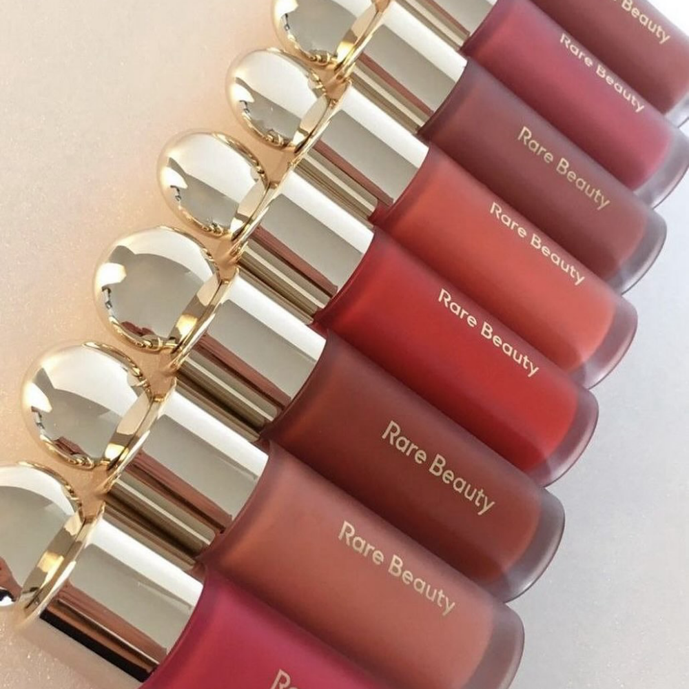 Rare Beauty Lip Gloss Liquid B - Beauty Makeup Look avis et prix